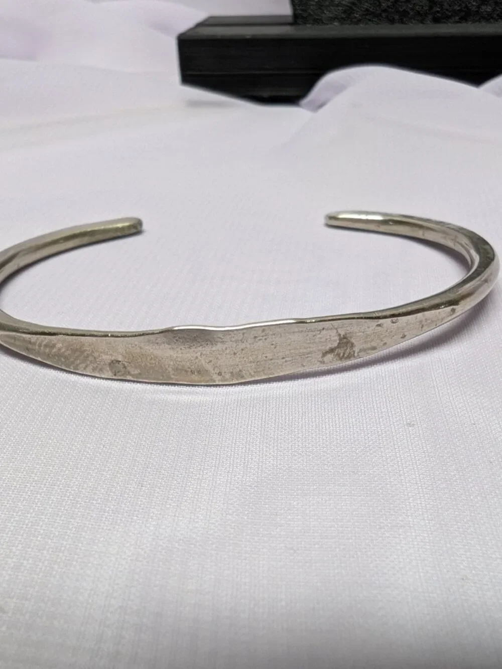Vintage (80’s) Handmade Hammered Sterling Silver Torque Cuff Bangel Bracelet